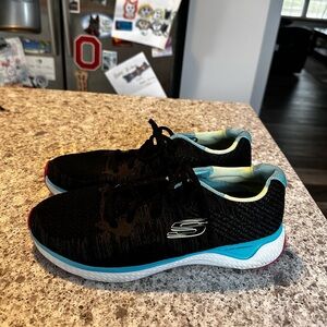 Skechers Black and Aqua Running Shoes